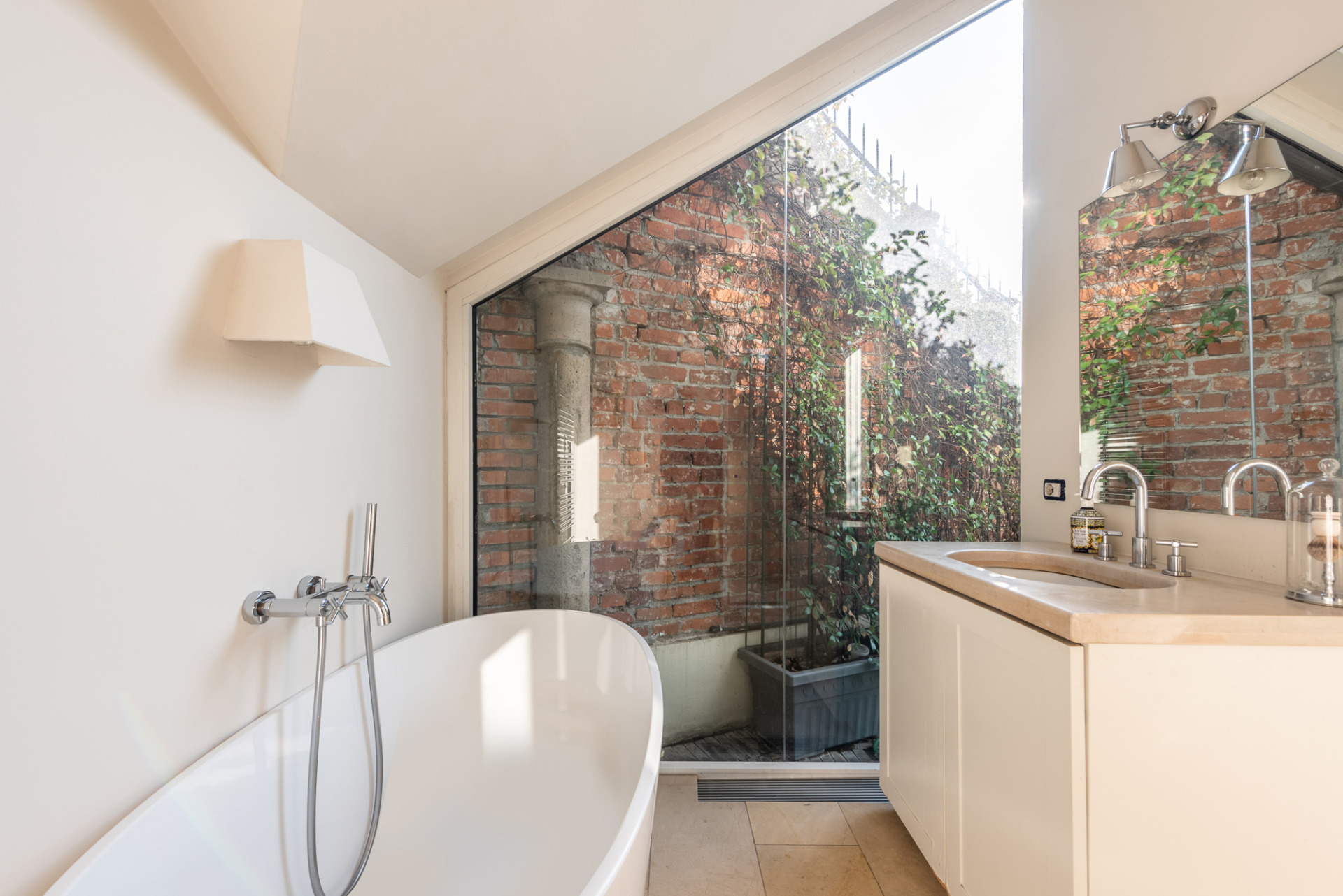 Plurilocale_vendita_vialeopardi3_milano_bagno