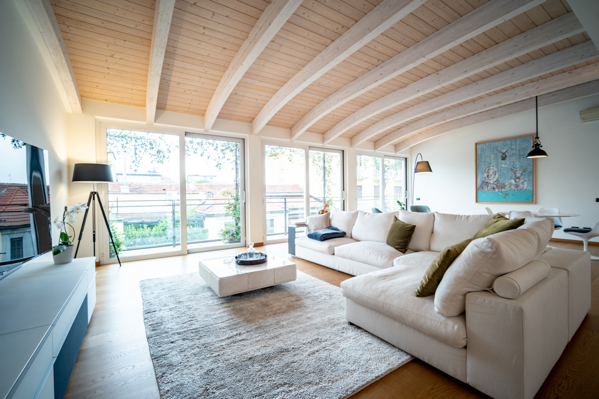 Plurilocale_locazione_viaomboni6_milano_living