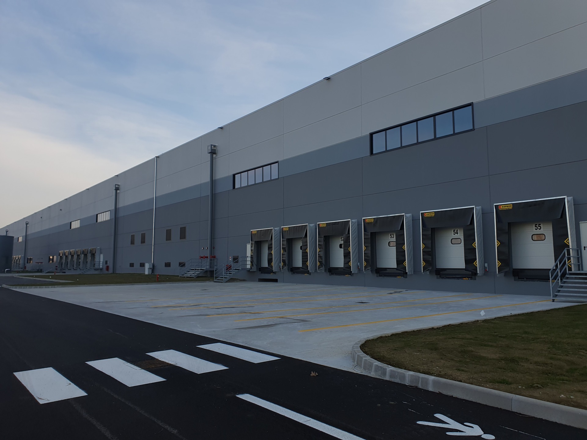 Dils advisor in the sale and purchase of a 88,000 sqm logistics center in Vigasio to BNP Paribas