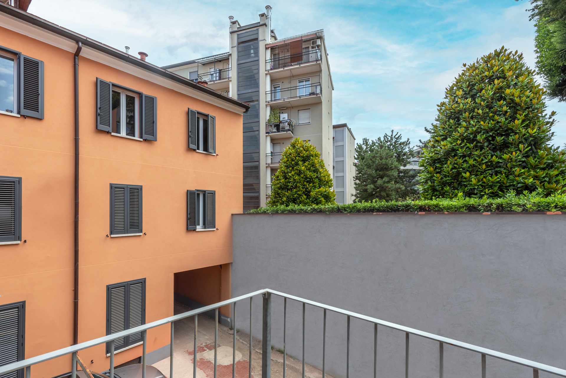 Townhouse_indipendente_vendita_viaCanonica 63_Milano_vista