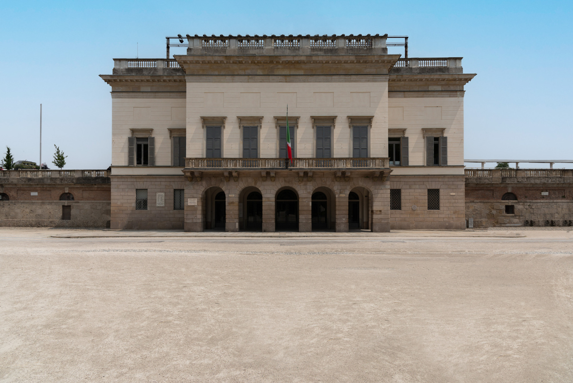 Townhouse_indipendente_vendita_viaCanonica 63_Milano_zona
