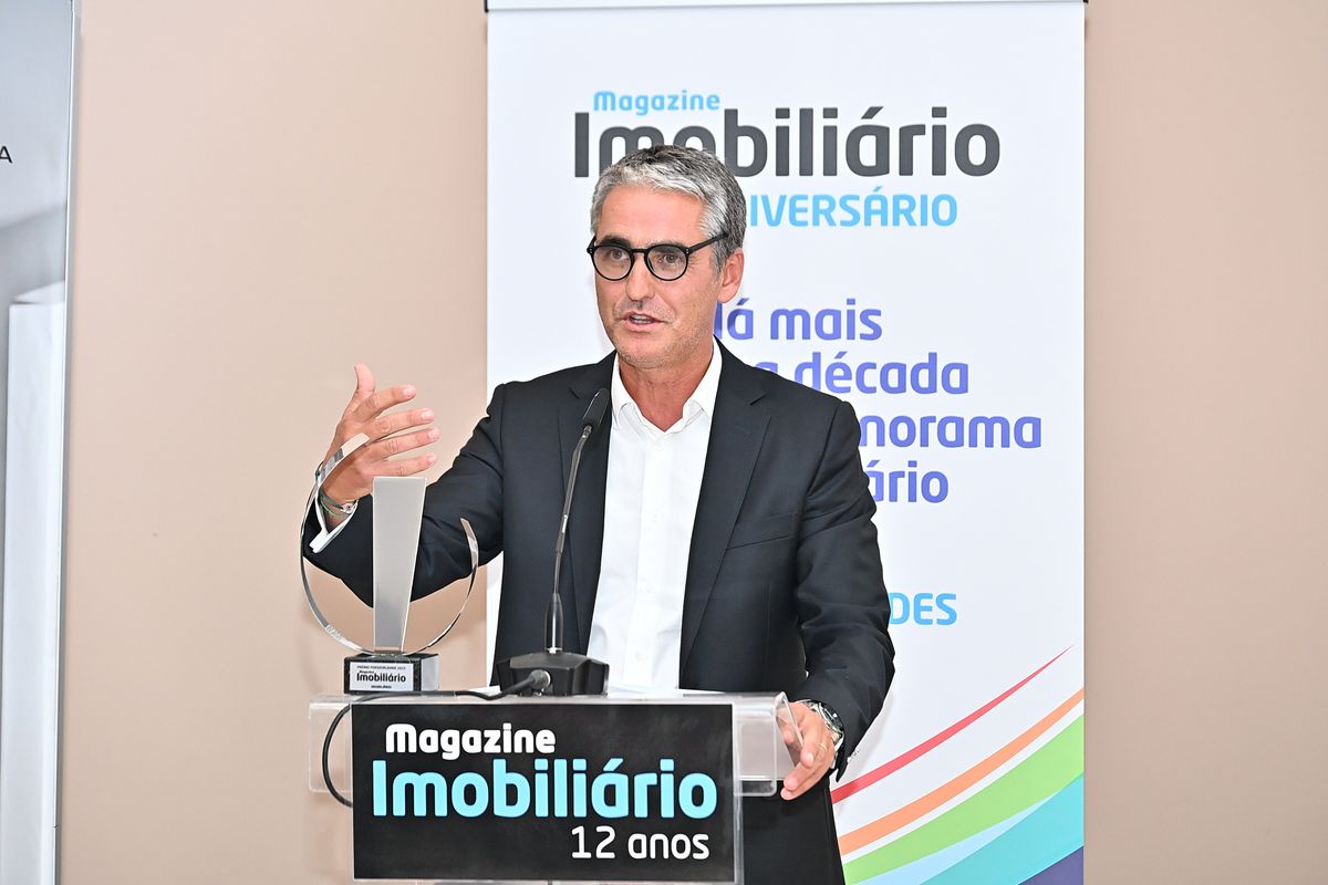 Pedro Lancastre premiato come Personalità dell’Anno 2025 da Magazine Imobiliário